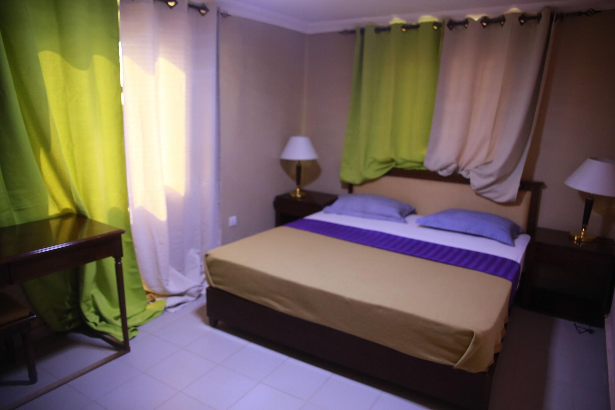 Mansea Beach Hotel Kololi Kültér fotó